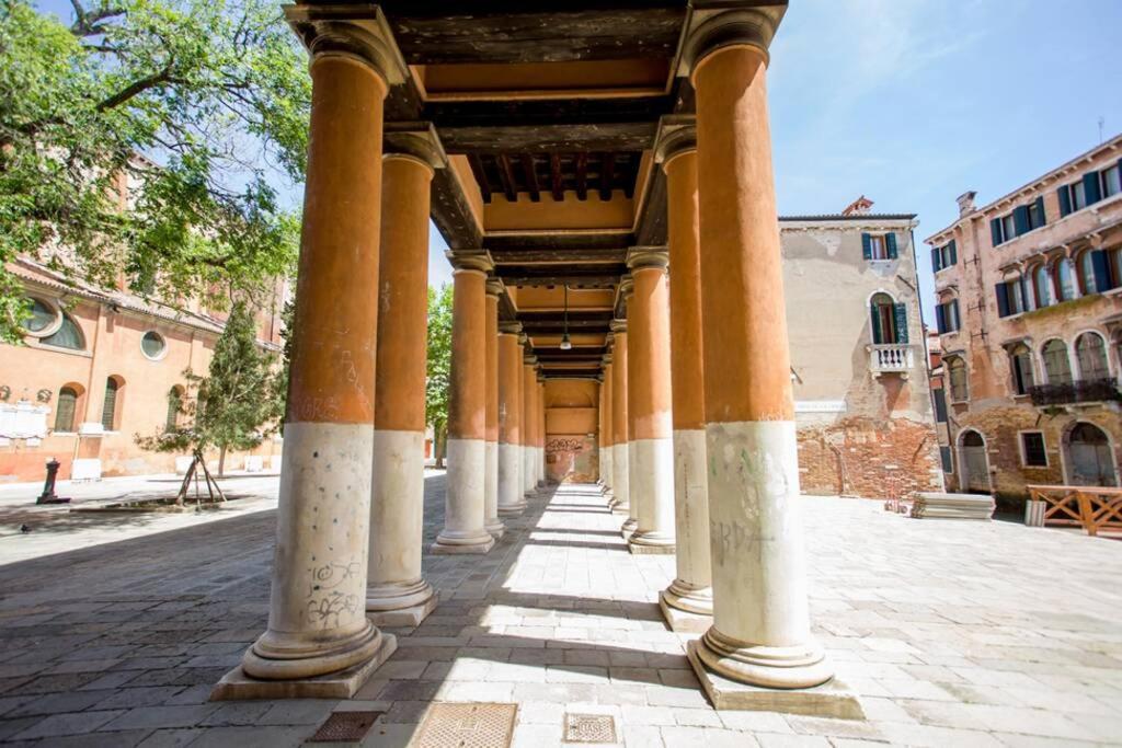 Le Sorelle Veneza Exterior foto